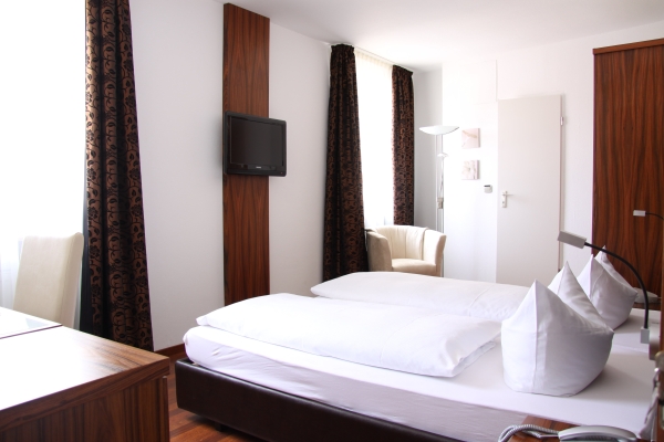 Hotel zur Pfalz (Kandel)